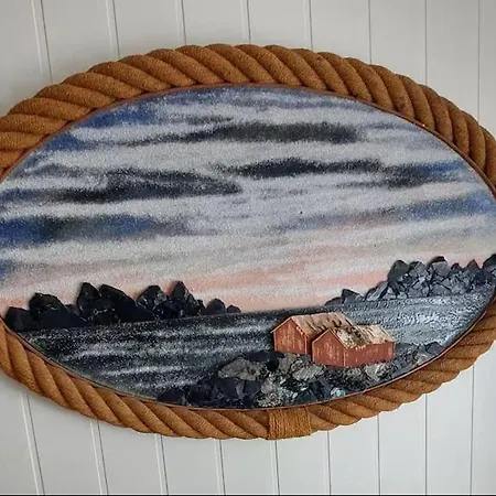 Fishermens House, Romslig Naer Sjoen Medby Apartment *