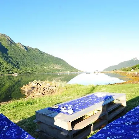 アパート Fishermens House, Romslig Naer Sjoen Medby Senja